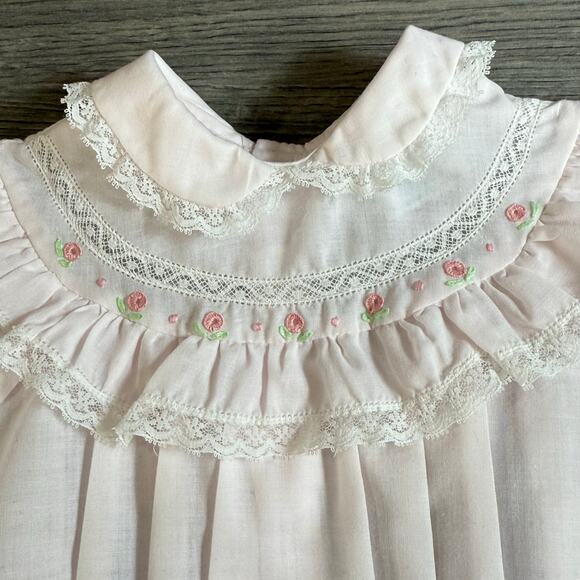 Vintage Alison Scott Romper One Piece Size 6 mos Lace Embroidered Dainty - Picture 10 of 16